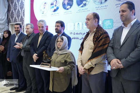 سومین آیین نکوداشت پیشکسوتان صنایع‌دستی استان همدان