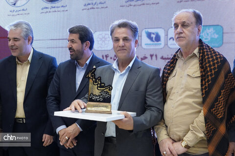 سومین آیین نکوداشت پیشکسوتان صنایع‌دستی استان همدان