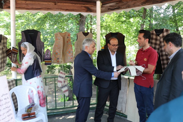 نمایشگاه صنایع دستی گیلان