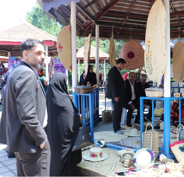 نمایشگاه صنایع دستی گیلان