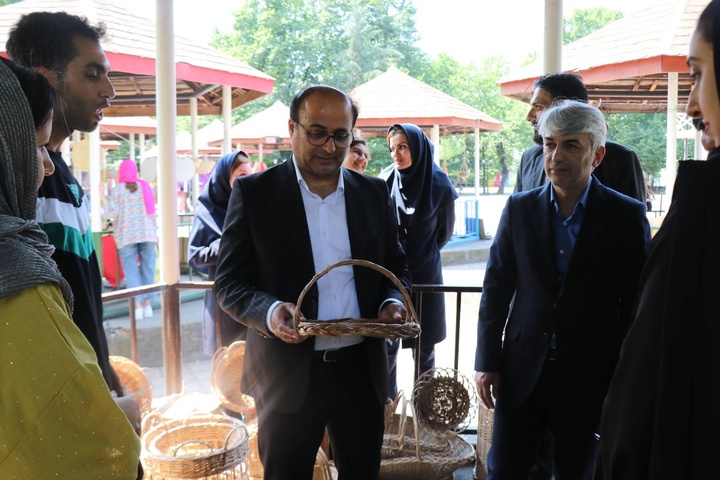 نمایشگاه صنایع دستی گیلان