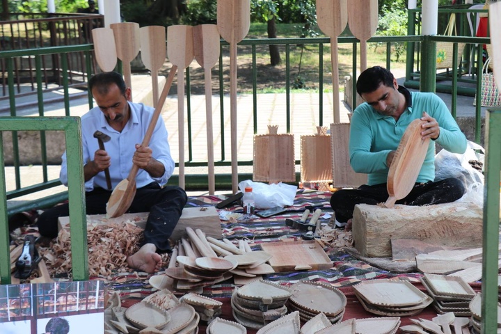 نمایشگاه صنایع دستی گیلان