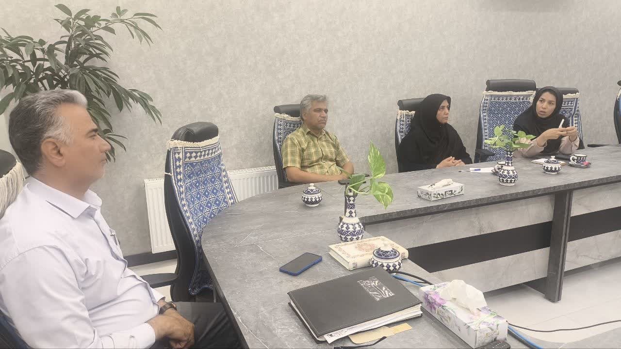برنامه‌ریزی برای اعطای ۴۰۰ میلیارد ریال تسهیلات به فعالان صنایع‌دستی میبد