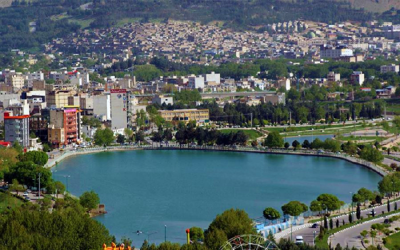 سفر به سرزمین آبشارها، قلعههای تاریخی و طبیعت بکر زاگرس