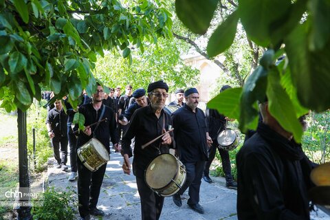 آیین سنتی طشت گذاری در مجموعه میراث جهانی شیخ صفی الدین اردبیلی