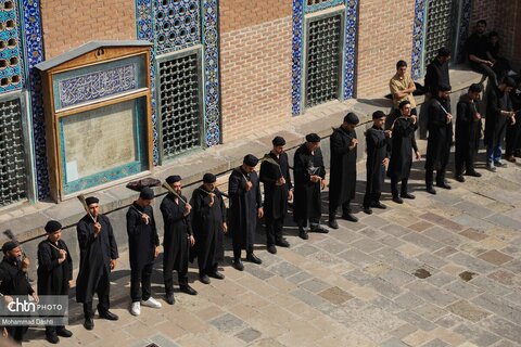 آیین سنتی طشت گذاری در مجموعه میراث جهانی شیخ صفی الدین اردبیلی