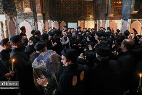 آیین سنتی طشت گذاری در مجموعه میراث جهانی شیخ صفی الدین اردبیلی