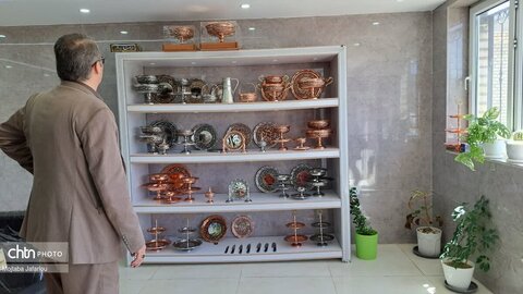 بازدید واحدهای صنعتی و کارگاه‌های تخصصی مسگری و چاقوسازی توسط معاون و کارکنان صنایع دستی استان زنجان