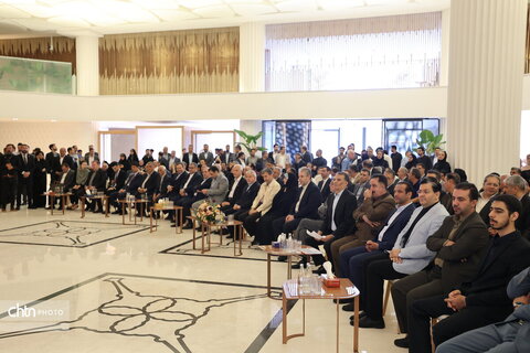 افتتاح هتل 5 ستاره آیریک با حضور وزیر میراث فرهنگی