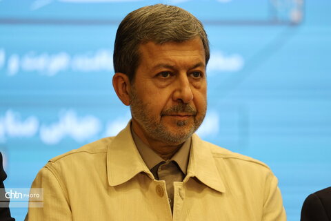 آئین گرامیداشت هفته صنایع دستی اصفهان با حضور وزیر میراث فرهنگی