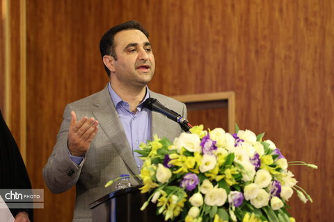 آئین گرامیداشت هفته صنایع دستی اصفهان با حضور وزیر میراث فرهنگی