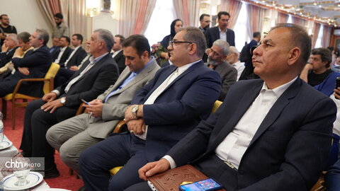 آئین گرامیداشت هفته صنایع دستی اصفهان با حضور وزیر میراث فرهنگی