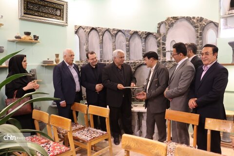 افتتاح بازارچه دائمی وتخصصی سنگ تراشی شهرستان طرقبه شاندیر