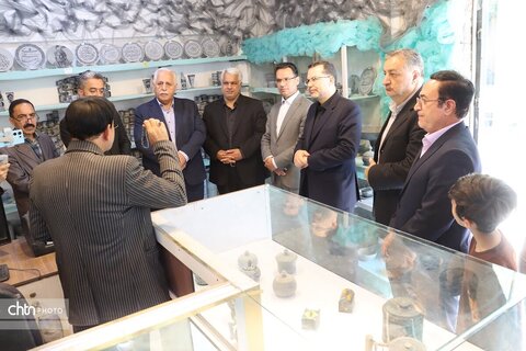 افتتاح بازارچه دائمی وتخصصی سنگ تراشی شهرستان طرقبه شاندیر