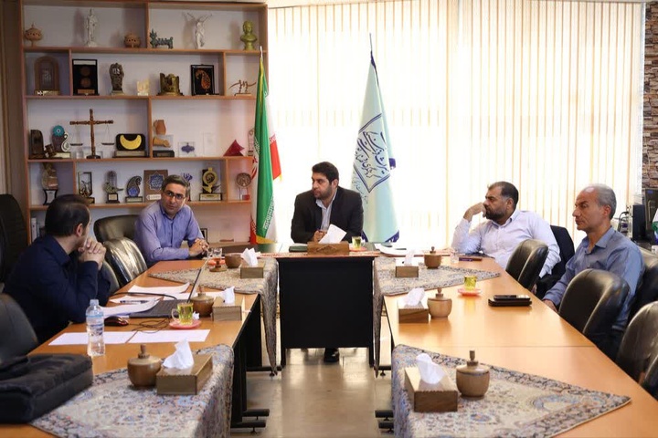 بررسی ۹ درخواست تاسیسات گردشگری کردستان برای بهره‌مندی از مشوق‌های برنامه هفتم پیشرفت