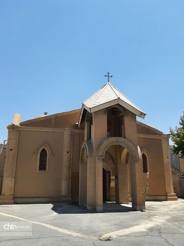 کلیسای مسروپ مقدس اراک