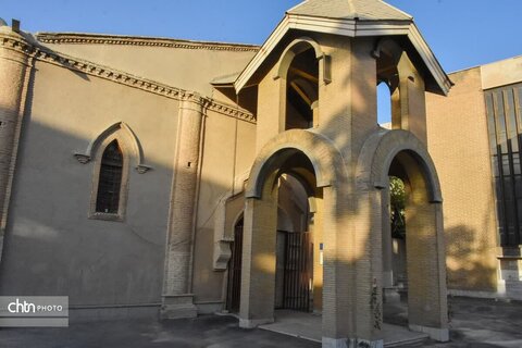 کلیسای مسروپ مقدس اراک