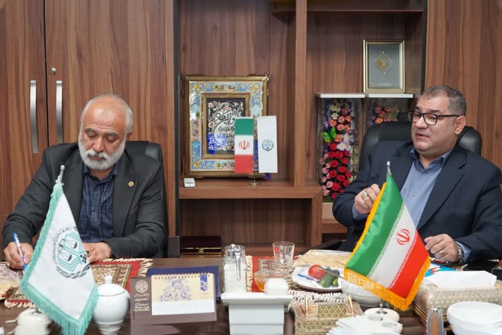 نشست تخصصی با ریاست و کارشناسان کانون وکلای اصفهان