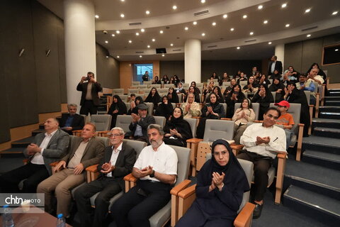 آیین تکریم بازنشستگان اداره کل میراث‌فرهنگی، گردشگری و صنایع‌دستی خراسان رضوی که در موزه بزرگ خراسان