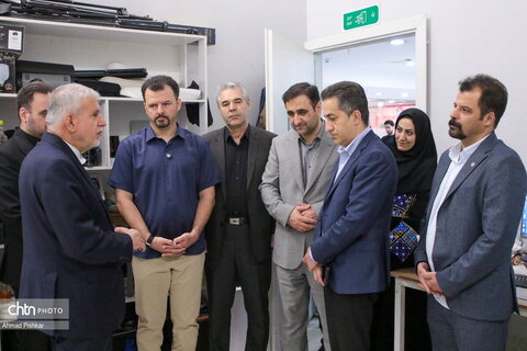 بازدید وزیر میراث‌فرهنگی،گردشگری و صنایع‌دستی از مجموعه دیجی‌کالا