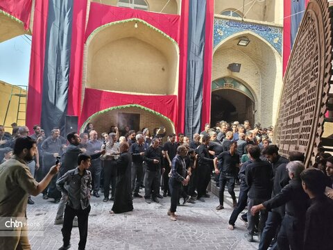 بر فراز سنت؛ طنین میراث ۱۲۰ ساله در حسینیه چرخاب اردکان