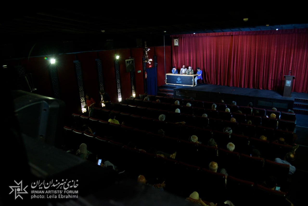 توقیف؛ از «خط قرمز» تا «خرس» / میراثی که از دهه شصت به جا ماند