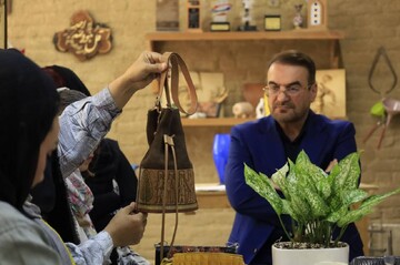 حمایت واقعی از هنرمندان صنایع‌دستی با ایجاد بازار پایدار محقق می‌شود
