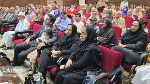 آیین رونمایی بزرگترین گلابتون دوزی ایران در قشم