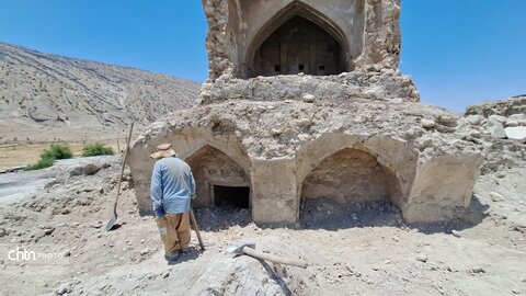 بازدید میدانی مدیران میراث فرهنگی از قلعه تاریخی آرو گچساران