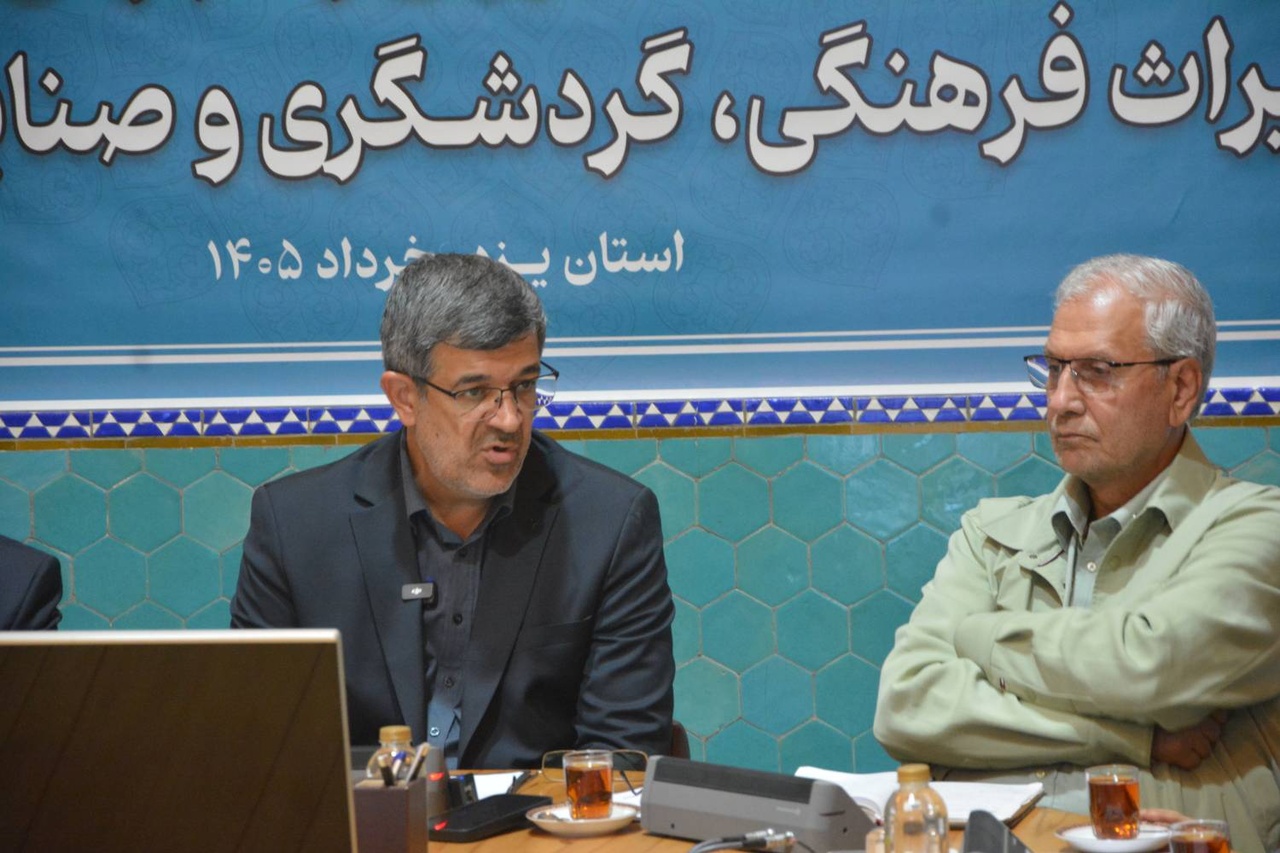 گردشگری جایگزین صنایع آلاینده می‌شود