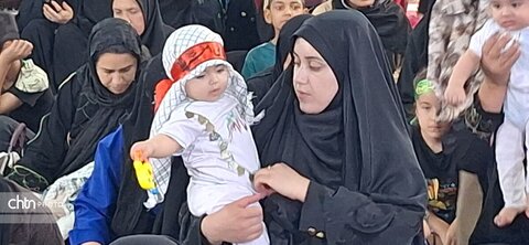 لالایی عاشورایی مادران در مسجدالنبی یاسوج