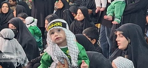 لالایی عاشورایی مادران در مسجدالنبی یاسوج
