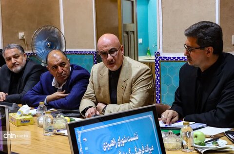 برگزاری نشست شورای راهبردی میراث فرهنگی، گردشگری و صنایع‌دستی در استان یزد