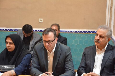 برگزاری نشست شورای راهبردی میراث فرهنگی، گردشگری و صنایع‌دستی در استان یزد