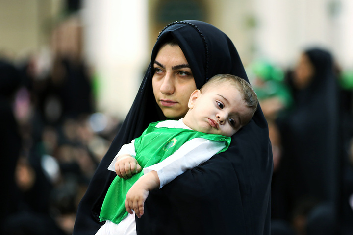 برگزاری همایش بزرگ شیرخوارگان حسینی در حرم مطهر کریمه اهل بیت(ع)