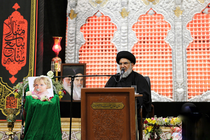 برگزاری همایش بزرگ شیرخوارگان حسینی در حرم مطهر کریمه اهل بیت(ع)