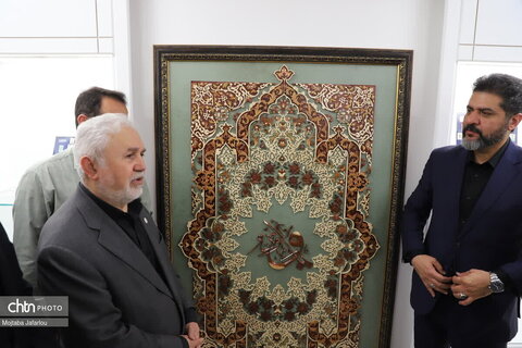 رونمایی از قرآن برنجی در موزه مهرانه توسط قائم‌مقام وزیر و معاون میراث‌فرهنگی