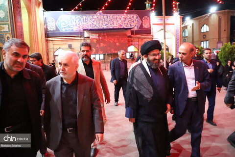 بازدید قائم مقام وزیر و معاون میراث‌فرهنگی از حسینیه اعظم زنجان