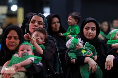 مراسم شیرخوارگان حسینی در حسینیه اعظم زنجان