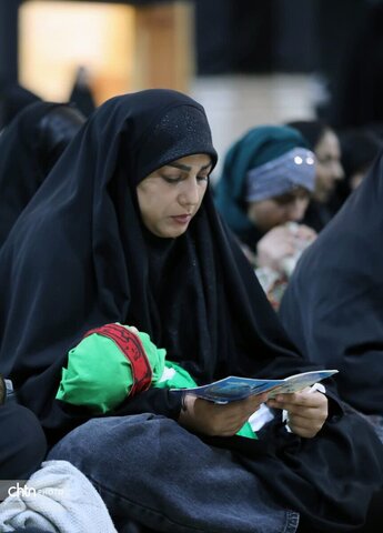 مراسم شیرخوارگان حسینی در حسینیه اعظم زنجان