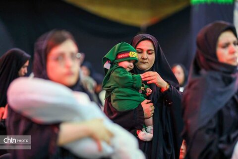مراسم شیرخوارگان حسینی در حسینیه اعظم زنجان