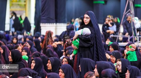 مراسم شیرخوارگان حسینی در حسینیه اعظم زنجان