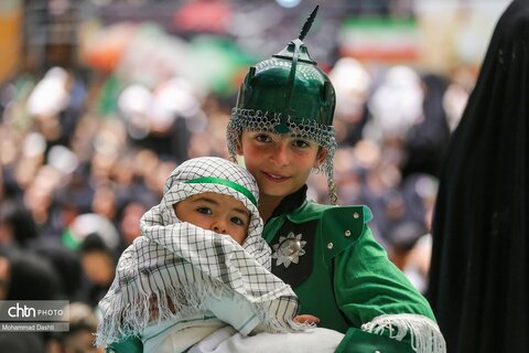 مراسم «شیرخوارگان حسینی» در اردبیل