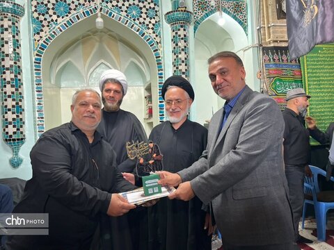 بزگزاری آیین سنتی و مذهبی «سَبیلِ یا عطشان» و مراسم تجلیل از پیرغلامان حسینی در مسجد تاریخی حاج شیخ جعفر شوشتری