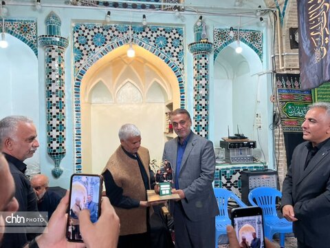 تجلیل از پیرغلامان حسینی در مسجد تاریخی حاج شیخ‌جعفر شوشتری