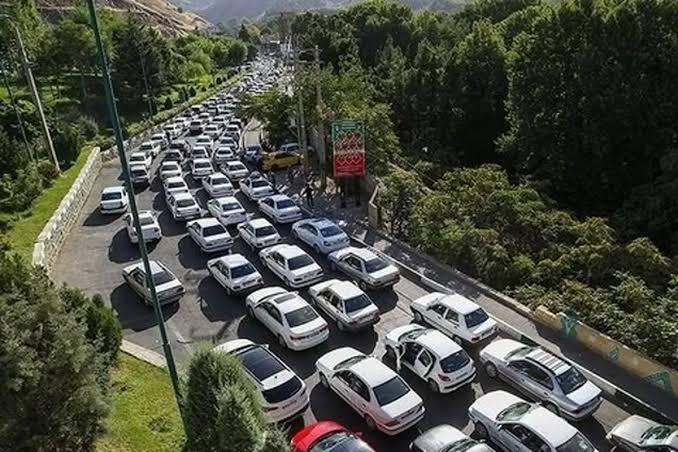 ترافیک سنگین در هراز و محورهای منتهی به تهران/ تردد در جاده‌های شمالی روان است