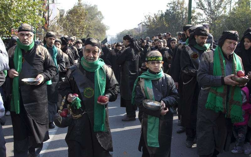 روایت زنده آیینهای محرم در همدان/ از تعزیه مریانج تا سقایی پیرغلامان
