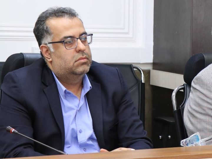 پژوهشگاه میراث‌فرهنگی می‌تواند بازوی علمی و فکری معاونت گردشگری باشد