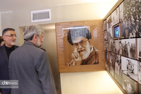 بازدید قائم‌مقام وزیر میراث‌فرهنگی از خانه موزه رهبر شهید انقلاب در مشهد