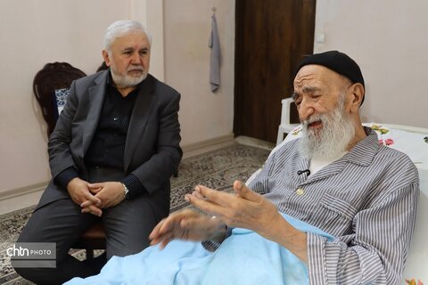 قائم مقام وزیر میراث فرهنگی با حجت الاسلام و المسلمین راشد یزدی دیدار کرد